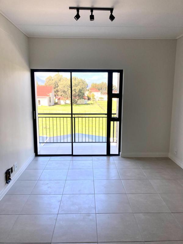 1 Bedroom Property for Sale in Somerset West Western Cape